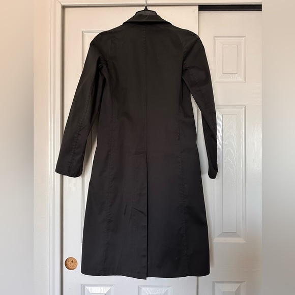 Prada rain coat - Picture 8 of 8